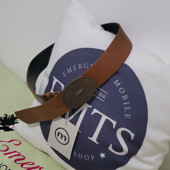 Montclair Belt - Picture 1 of 7